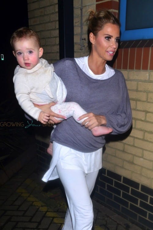 Katie Price is seen in sweats with her daughter Bunny after her debut in "Sleeping Beauty"