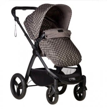 Mountain Buggy Cosmopolitan GEO with footmuff