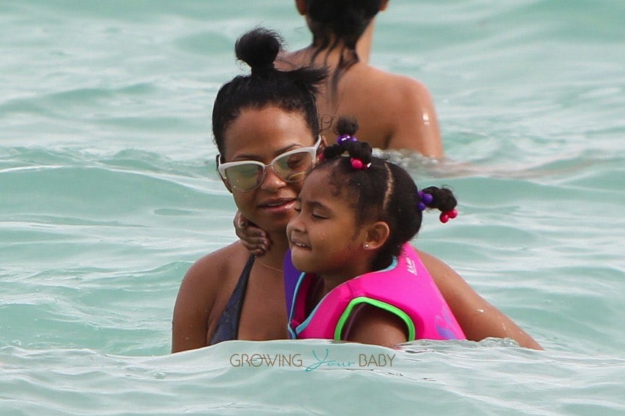 Christina Milian and daughter Violet Madison enjoy the warm South Beach weather