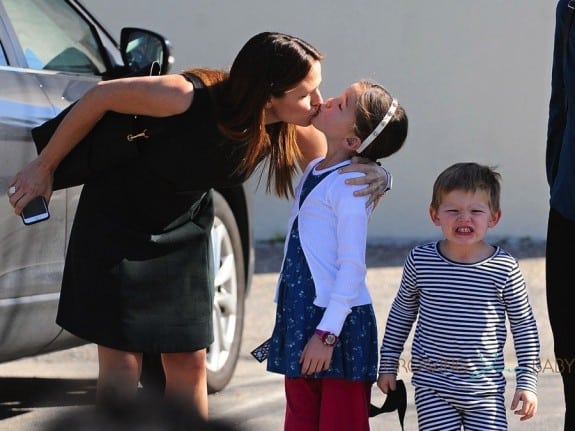 Jennifer Garner takes her kids to church in Pacific Palisades on January 24, 2016