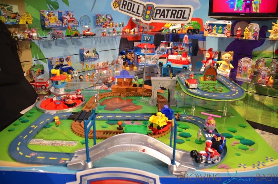 paw patrol roll patrol