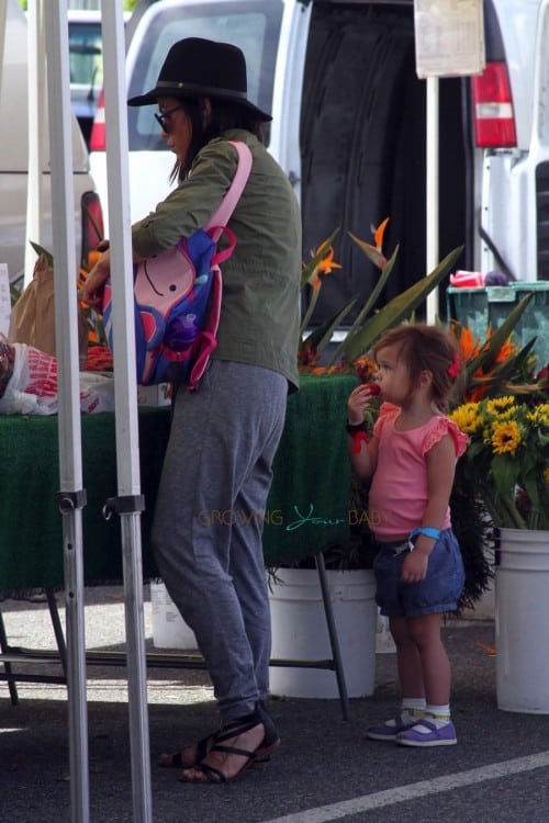 Jenna Dewan spends the day at the farmers market with her daughter Everly Tatum