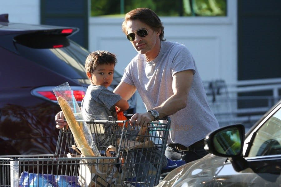 Olivier Martinez and  his son Maceo shop at Bristol Farms