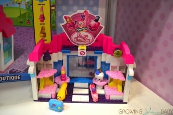 Shopkins Kinstructions Season 2  - Fancy Boutique