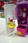 Shopkins Season 5 style me wardrobe  - mirrored door