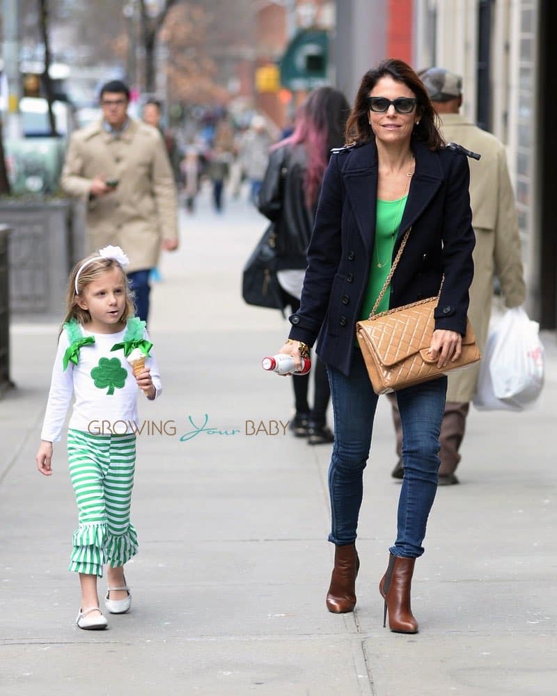 Bethenny Frankel Treats Daughter Bryn Hoppy To Ice Cream Growing Your Baby