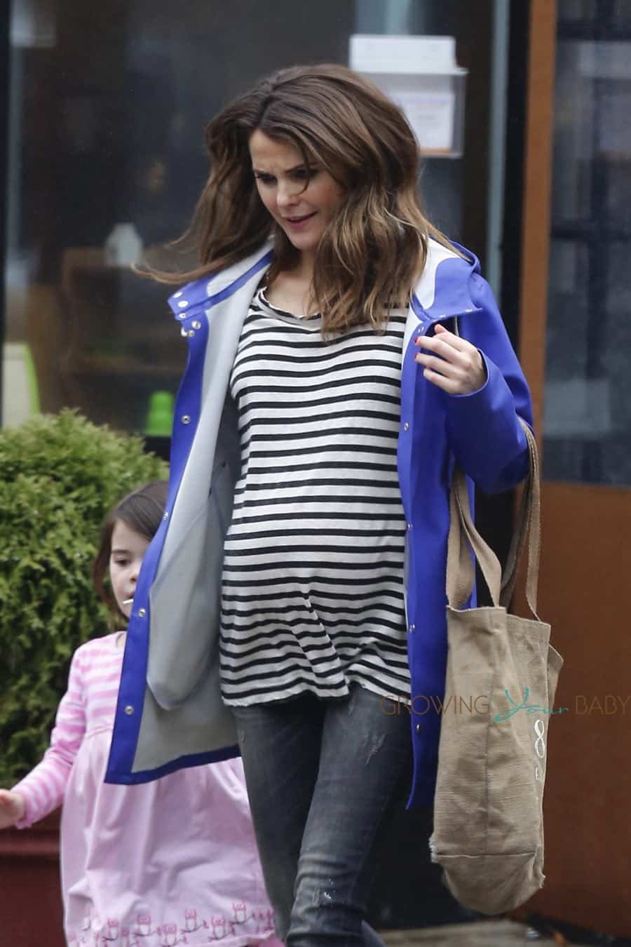 Pregnant Keri Russell out in NYC with her kids Growing Your Baby