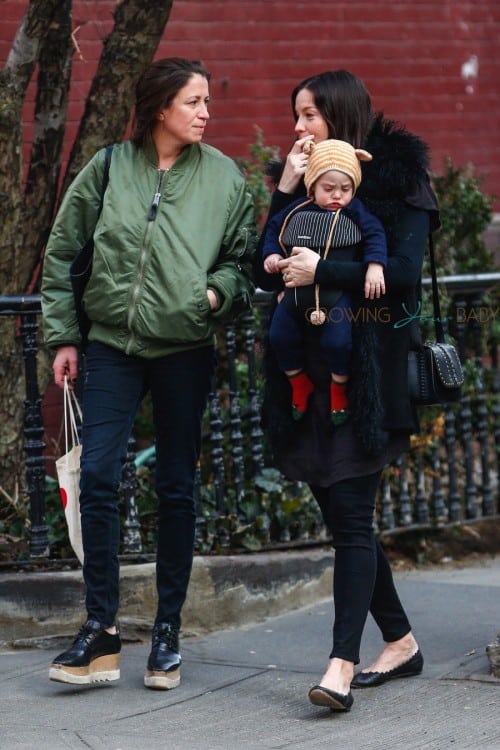 Pregnant Liv Tyler Goes Out For Lunch With Her Son Sailor Gardner