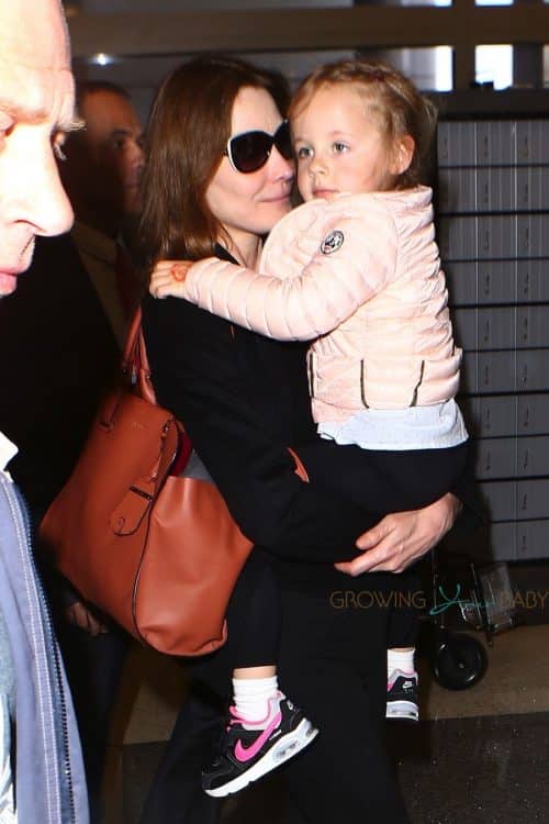 Carla Bruni, Giulia Sarkozy depart LAX