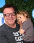 Tom Arnold, Jax Copeland Arnold at Safe Kids Day