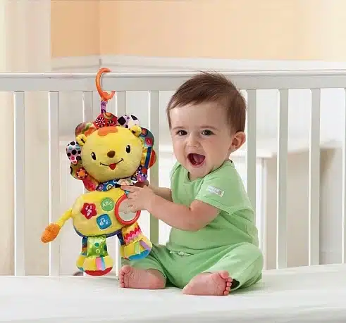 VTECH Baby Crinkle and Roar Lion