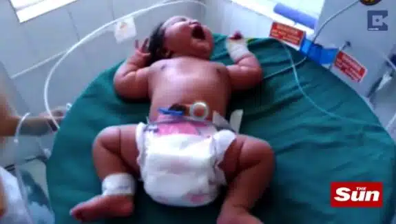 Indian Mom delivers 15lbs baby girl
