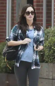 Pregnant Megan Fox Celebrates Birthday With Lunch At Cafe Gratitude