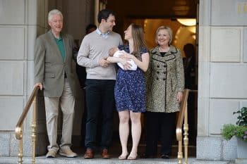 Bill Clinton, Hillary Clinton, Marc Mezvinsky, Chelsea Clinton, Aidan Clinton Mezvinsky leave the hospital in NYC