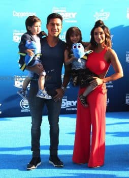 Mario and Courtney Lopez with their kids at the Finding Dory Premiere