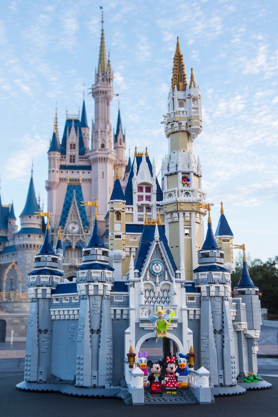 LEGO 71040 The Disney Castle 2016