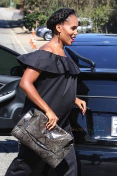 Pregnant Kerry Washington arrives at INSTYLE 'Day of Indulgence Party'