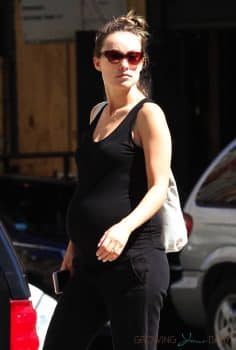Pregnant Olivia Wilde Out For Lunch In New York City