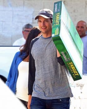 Ashton Kutcher out shopping in LA with wife Mila Kunis