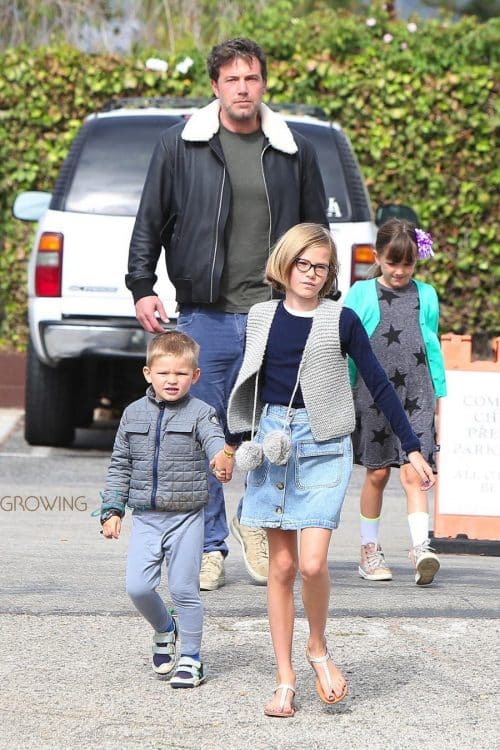 Ben Affleck arrives at church with kids Violet, Seraphina and Sam