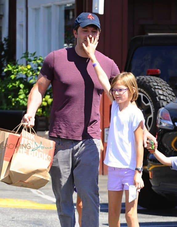 Ben Affleck arrives at the market with his daughter Violet