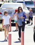 Jennifer Garner steps out with her kids Seraphina, Violet and Sam Affleck in LA