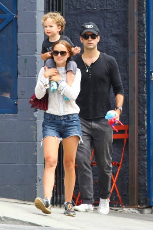 Natalie Portman and Benjamin Millepied step out with their son Aleph for a family lunch at a local restaurant in Silver Lake.