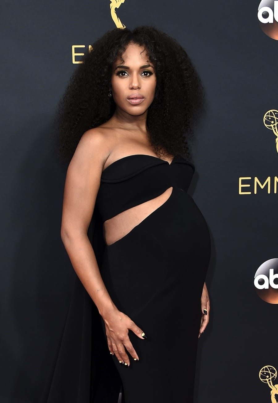 Pregnant Kerry Washington 2016 Emmy Awards