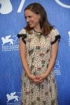 pregnant-natalie-portman-walks-the-red-carpet-at-the-venice-film-festival