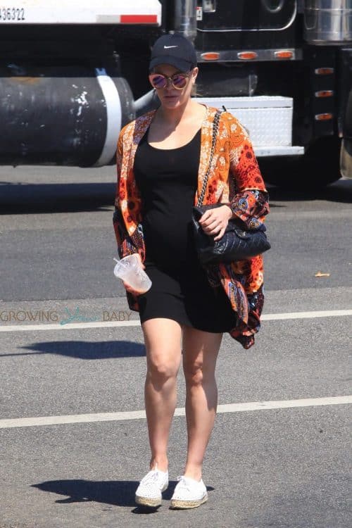 Pregnant Peta Murgatroyd