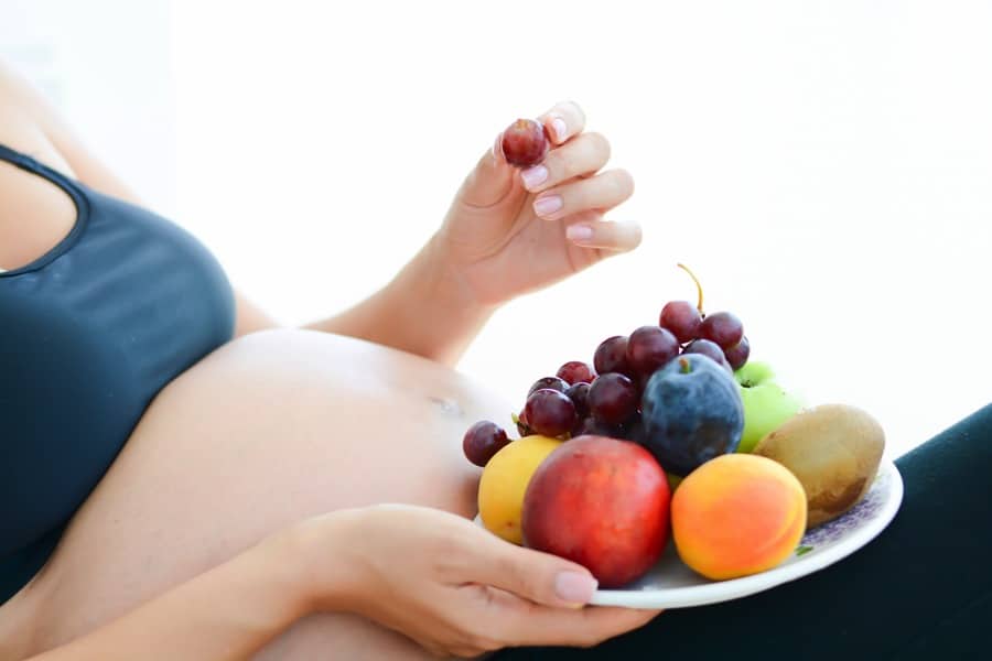 Study Says Eating Fruit During Pregnancy May Boost Baby's Intelligence