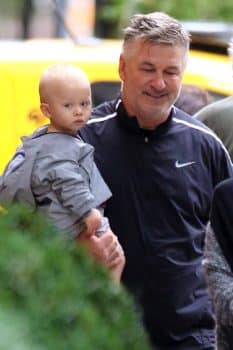 alec-baldwin-out-in-nyc-with-son-rafael