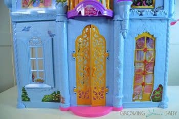 Disney princess Royal Dreams Castle 2016 - front door