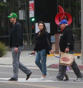 pregnant mila kunis and ashton kutcher out for breakfast with Wyatt in LA