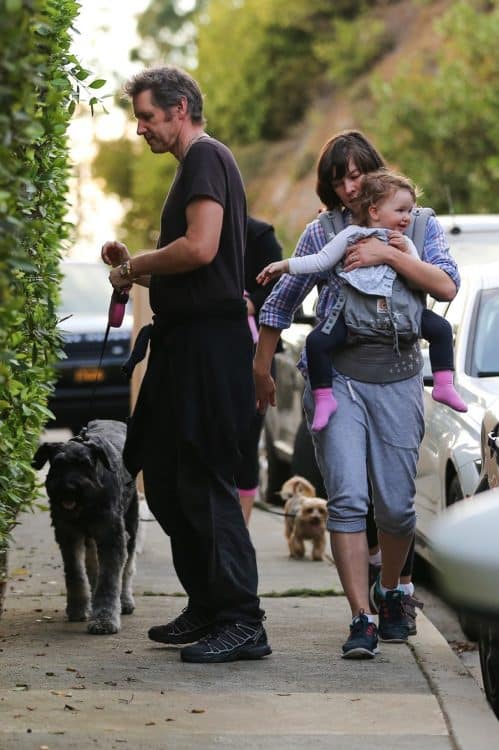 Despite this, the family appeared to have a nice time together and even brought the dog along for the stroll.