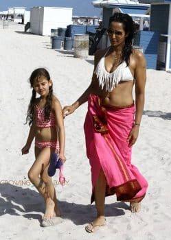 Padma Lakshmi & Her Daughter Krishna Dell Enjoy A Beach Day In Miami