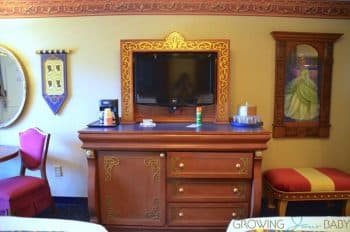 WDW Port Orleans Riverside Royal Room - tv hutch