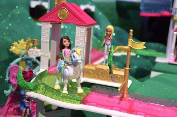 Barbie on-the-go horse
