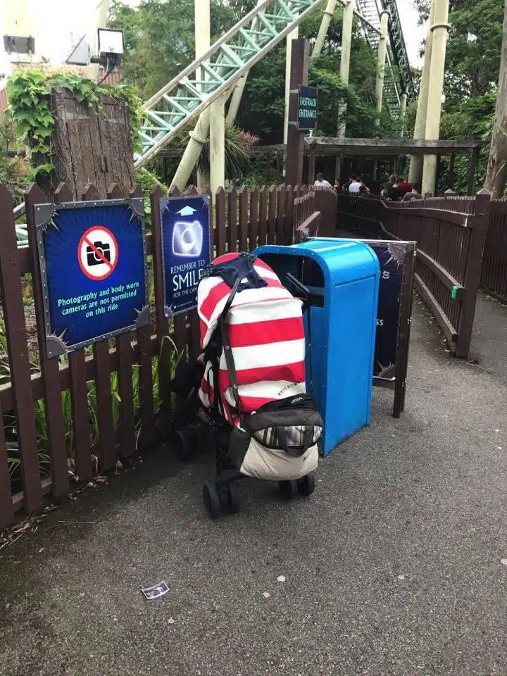Baby left alone at theme park for an hour