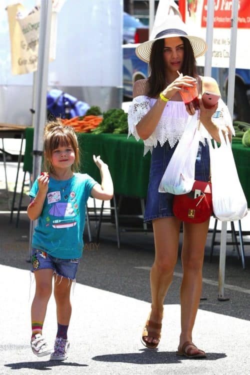 Jenna Dewan Tatum and her daughter Everly Tatum enjoy a day at the farmer's market in LA