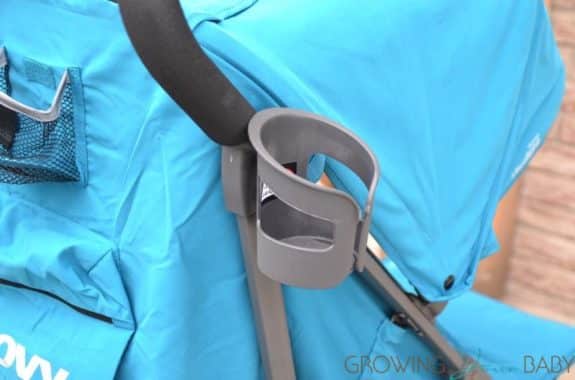 2017 Joovy Groove Ultralight - side cupholder