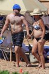 A pregnant Jamie-Lynn Sigler spends a day at the beach with her family in Maui