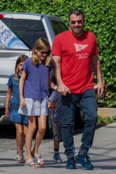 Ben affleck attends sunday service with his kids Sam, Seraphina and Violet