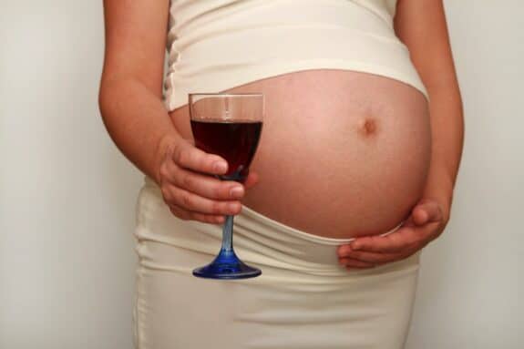 Lack of Information on Consuming Alcohol During Pregnancy Alarms Study Researchers