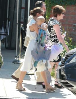 Natalie Portman leaves church w: daughter Amalia Milipied