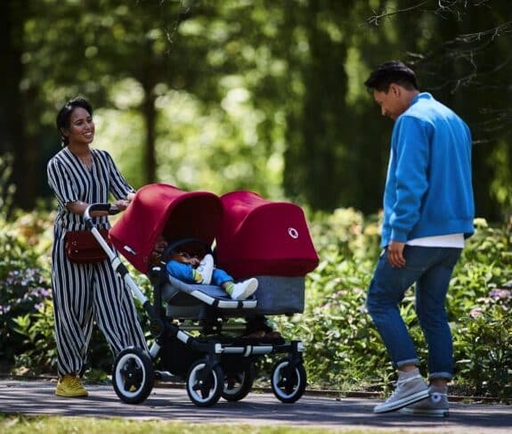 2018 bugaboo Donkey² double Stroller out for a walk