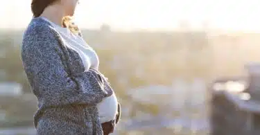 8-Ways-to-Naturally-Induce-Labor-1