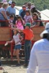 Jennifer-Garner-picks-pumpkins-at-Underwood-Farms-with-kids-Sam-Seraphina-and-Violet-Affleck