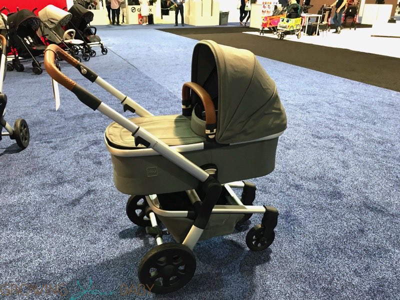 hub earth stroller