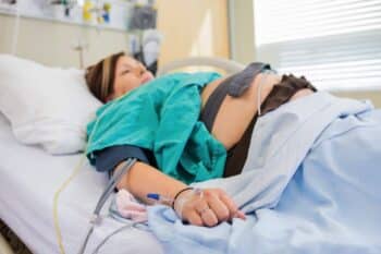 Pregnant-Woman-With-IV-and-Epidural-